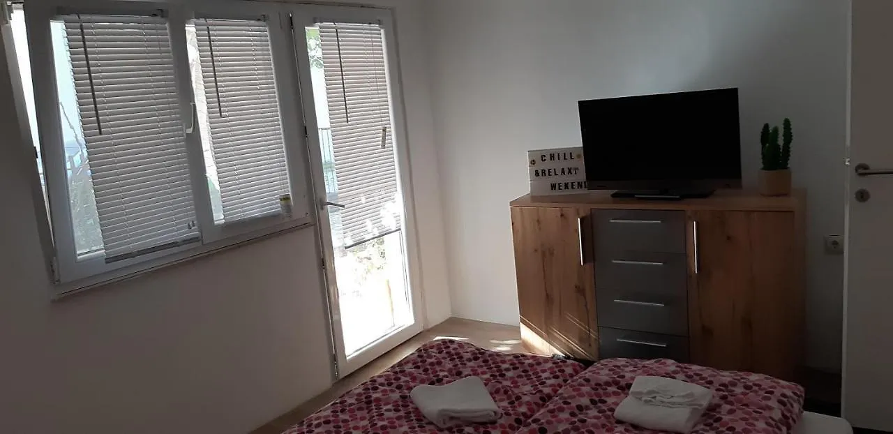 Apartment Toby 고르니 카린