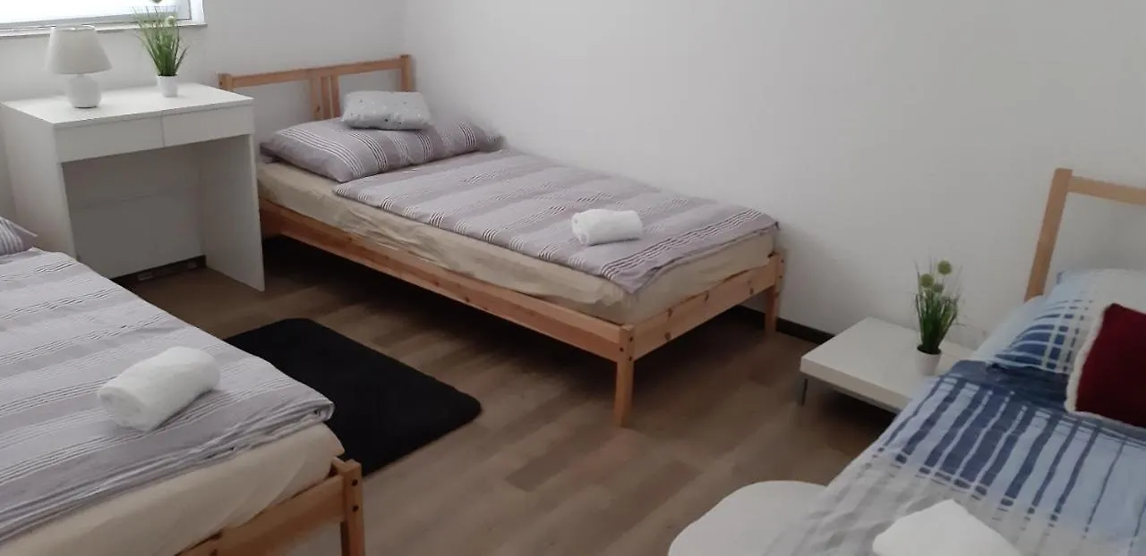 Apartment Toby Gornji Karin 0*,